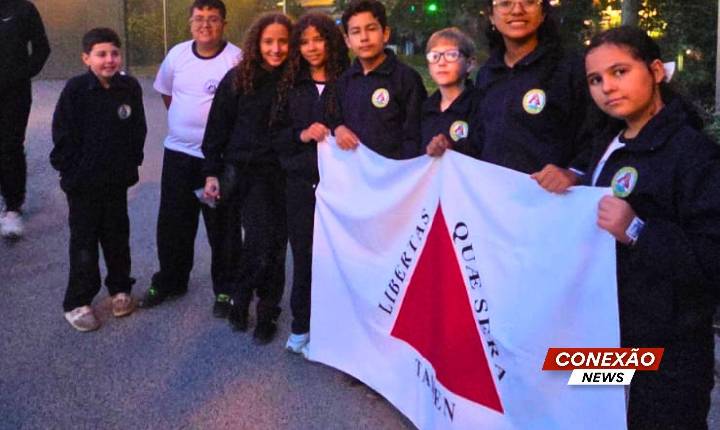 Alunos de escola estadual de Santa Rita do Sapucaí conquistam bronze em Competição Internacional de Matemática na França.
