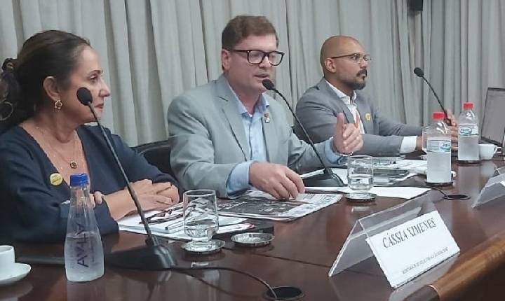 Nova secretária debate rumos da Comunicação em Minas em reunião na FIEMG