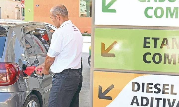 Vendas de combustíveis caem em Minas 