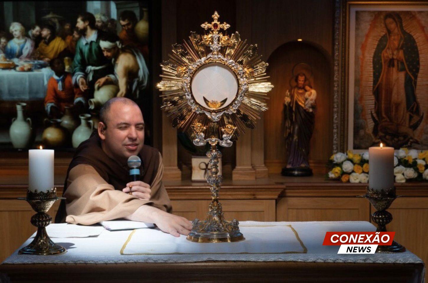 Frei Gilson já reuniu quase 2 milhões de fiéis em live na madrugada de oração da Quaresma 2026.